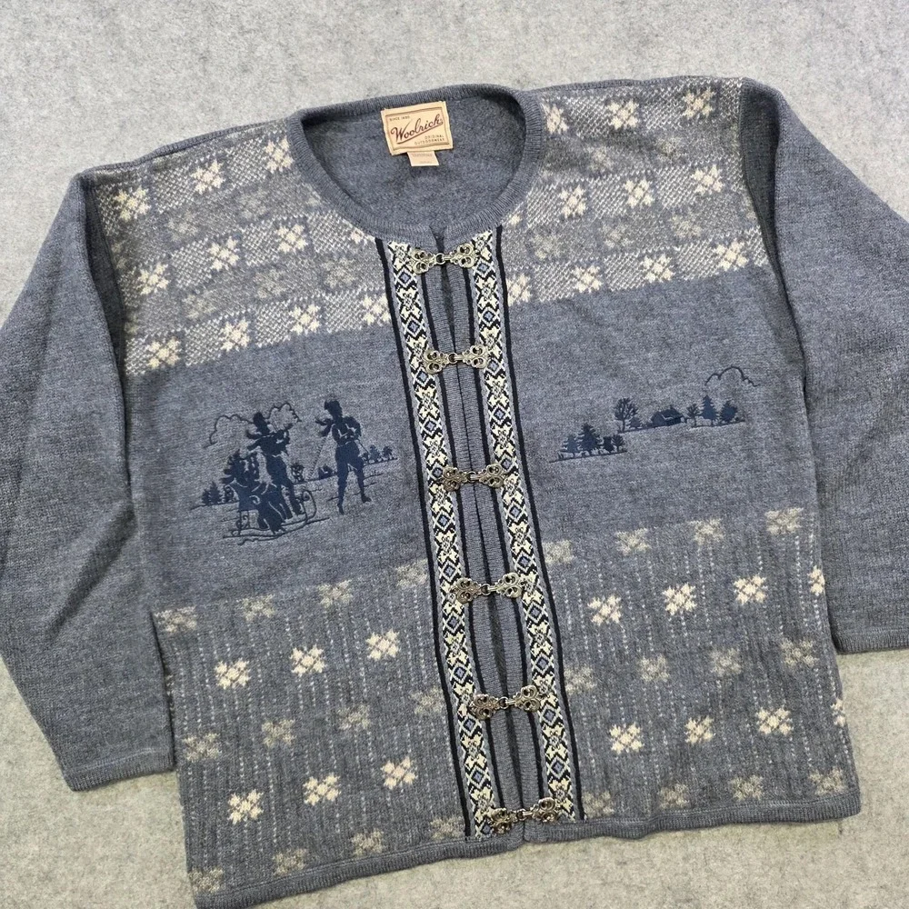 Vintage Woolrich Sweater Womens Medium Blue Wool Fair Isle Nordic Cardigan Clasp
